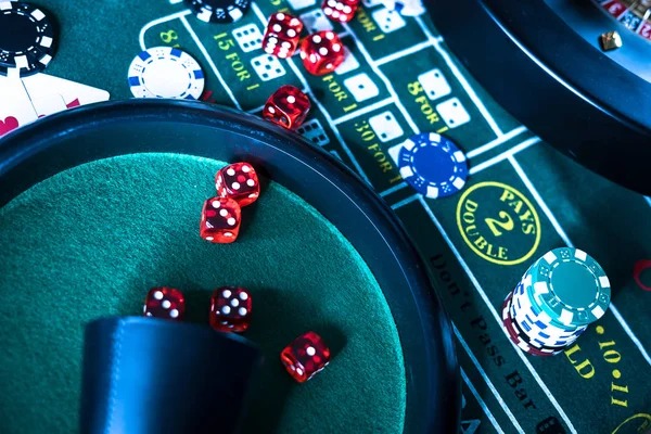 menangtoto mobile app showing live casino table with adaptive streaming